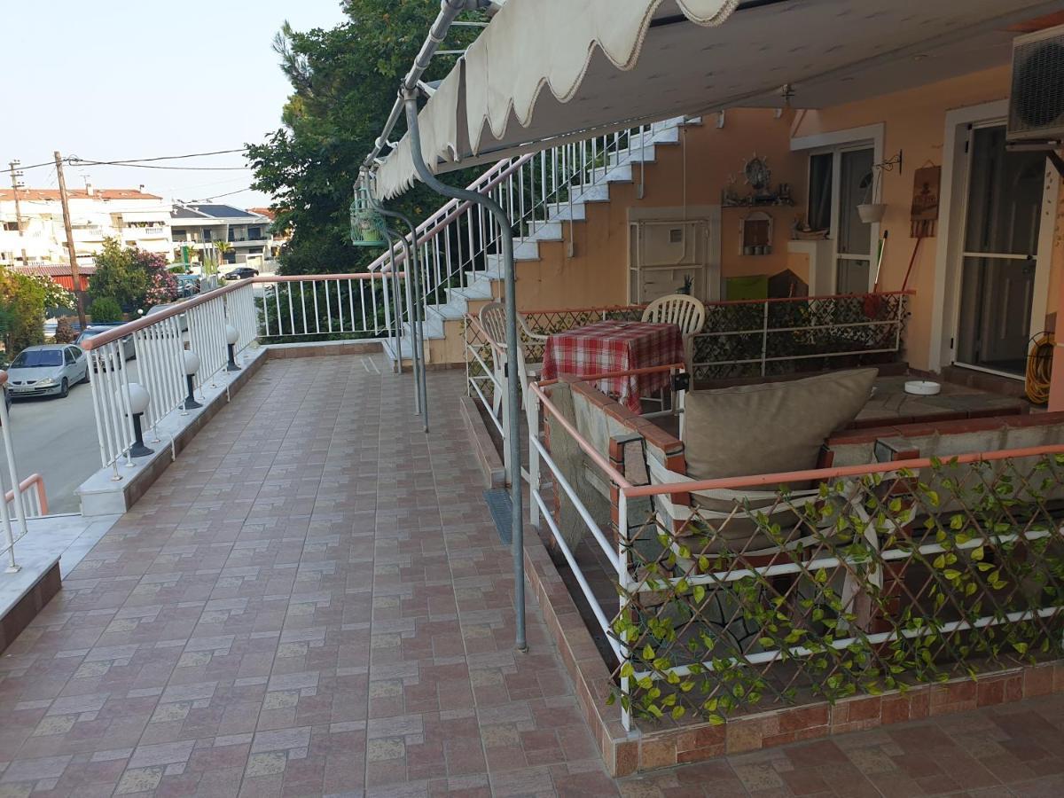 Anna Apartments Néa Péramos Zewnętrze zdjęcie